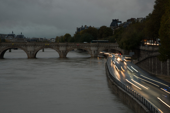 The Seine at daybreak